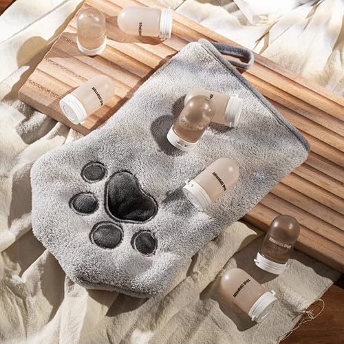 Muddi Mitt Microfiber Reusable Pet Wipes Grooming Towel Glove | Machine-Washable, Soft, Double-Sided Bath Mitt Replaces Wipes | Dirt Odor Removal | Gentle Paw Coat Cleaner | Dogs & Cats (A Pair) - style: A Pair
