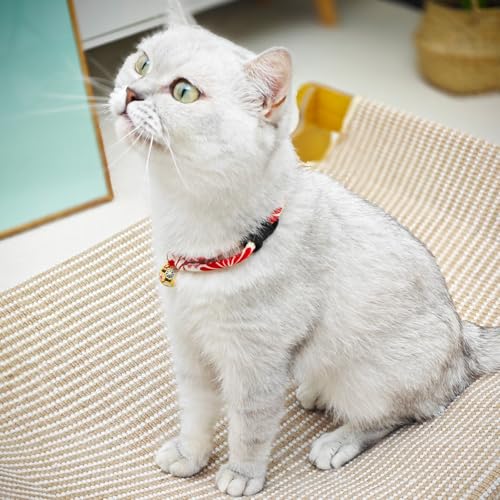 Breakaway Cat Collar with Chrysanthemum Bell, Cute Japaness Chirimen Kitten Collar for Girl and Boy Kitty - color: Black