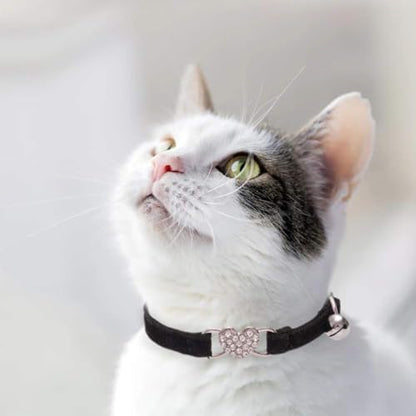 BINGPET Cat Collar Breakaway with Bell, Pack of 2 Heart Bling Collar Safety with Soft Velvet Adjustable for Kittens - color: Heart (Pink + Black)-2pcs