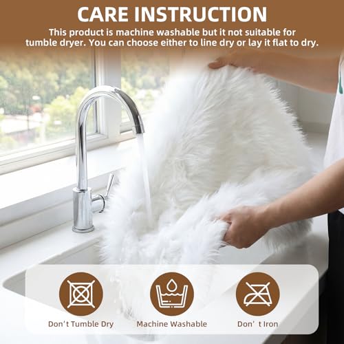 Novabright 2 Pcs Faux Fur Pet Bed Mats 18 x 18 Inch Artificial Wool Puppy Rug Soft Washable Warm Mattress for Dogs and Cats