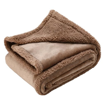 Dog Blanket, Waterproof Reversible Sherpa Fleece Throw Blanket, Furniture Cover for Bed, Couch, Sofa Protection from Liquid Pee and Pet Fur of Puppy, Cat (Light Coffee M39*57inches) - color: Light Coffee, size: 39*57
