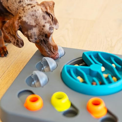 Messy Mutts Flip'n Slide Puzzler, Medium, 12.5" x 12.5", Grey - size: Medium