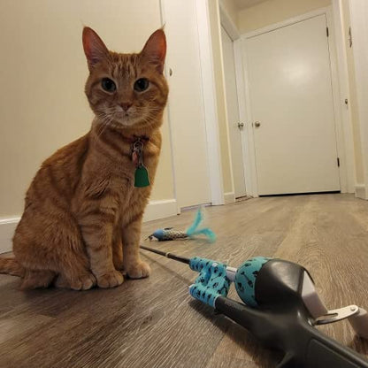 Kid Casters Cat Caster Fishing Pole Toy for Cats – Tangle-Free 29" Casting Rod, Up to 80 ft of Line – Includes 1 Soft Toy + 2 Plastic Fish – Compact, Easy to Store, Cat Camo