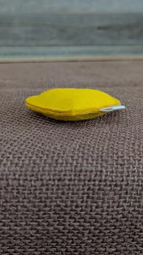 Catnip Toy – Heart Shape, Organic Catnip, 100% Wool Felt, Grown & Made in The USA - Yellow - color: Yellow, size: 1 pack