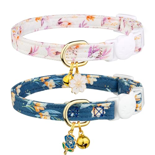 2 Pack Cotton Breakaway Cat Collar White and Blue Flowers Pendant Cute Kitten Cat Collar with Bell - color: White&Blue