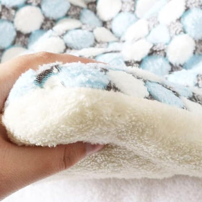 Super Soft Fluffy Premium Flannel Pet Blanket Washable Shaggy Plush Calming Dog Blankets Flannel Throw for Small Medium Large Dogs Cats (Color : Pink 2, Size : S 35 * 27CM/13.7 * 10.6IN)