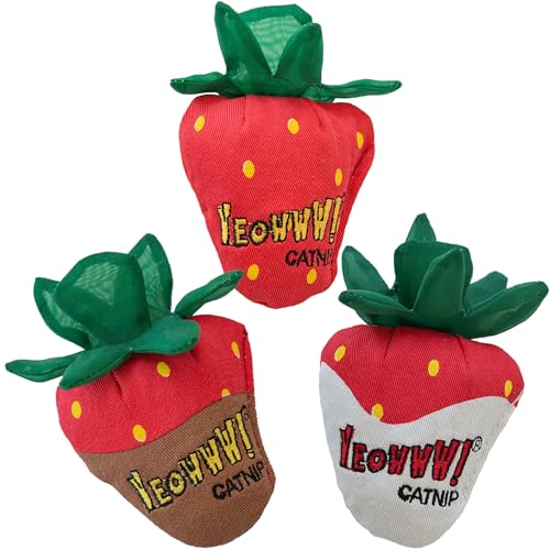 Yeowww!, Strawberries Catnip Cat Toy, 3 Count