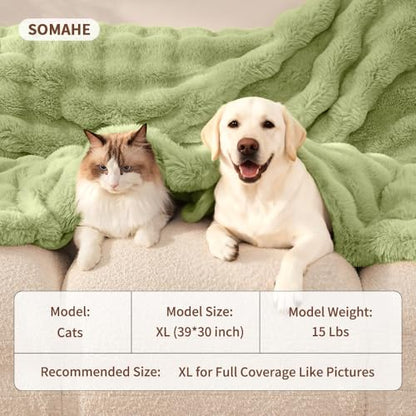 Dog Blanket, Reversible Sherpa & Bubble Fleece Pet Throw, Ultra-Soft Plush for Medium Dogs, Machine Washable, Anti-Static, Warm & Cozy, 39"×31" Inch Green - color: Green, size: 39"L x 31"W Inches