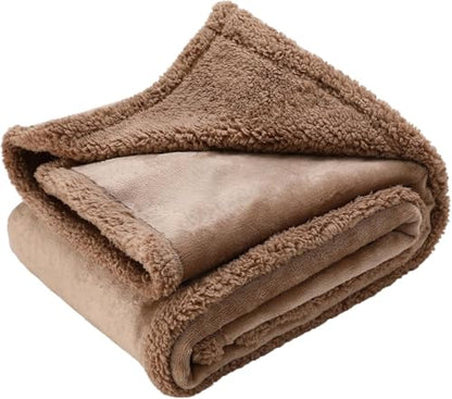 Dog Blanket, Waterproof Reversible Sherpa Fleece Throw Blanket, Furniture Cover for Bed, Couch, Sofa Protection from Liquid Pee and Pet Fur of Puppy, Cat (Light Coffee XS20*27inches) - color: Light Coffee, size: 20*27