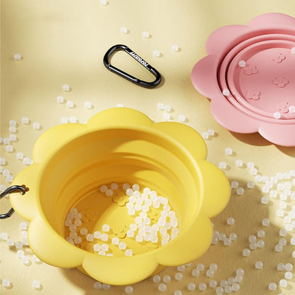 Outdoor Collapsible Silicone Pet Bowl with Carabiner – Portable Travel Water & Food Dish