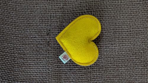 Catnip Toy – Heart Shape, Organic Catnip, 100% Wool Felt, Grown & Made in The USA - Yellow - color: Yellow, size: 1 pack