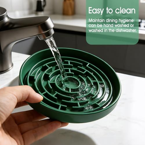 Silicone Slow Feeder Bowl, with Non-Slip Suction Cups, Anti-Choking, Puppy Puzzle Bowl, Slows Down Eating Speed, Relieves Anxiety, Suitable for S&M Sized Dogs and Cats(Green - color: Green