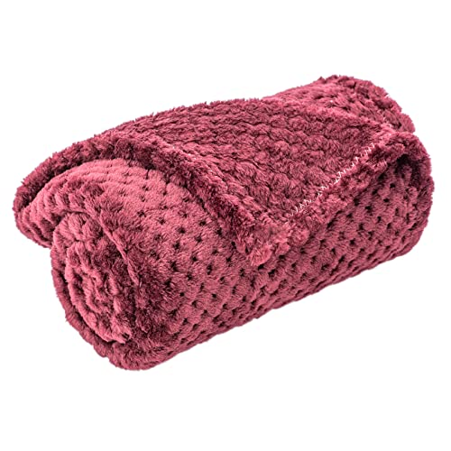 Ruby Red Pet Blanket - Warm Soft Fuzzy Blankets for Puppy, Kitten, Small, Medium, Large Dogs & Cats - Plush Fleece Throws for Bed, Couch, Sofa, Travel (M/32" x 40") - color: Ruby Red, size: M/32" x 40"