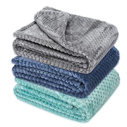 Warm Soft Fuzzy Dog or Cat Blanket, Plush Fleece Throws for Bed, Couch, Sofa, Travel (S/24" x 32", Multicolor 2) - color: Multicolor 2, size: S/24" x 32"