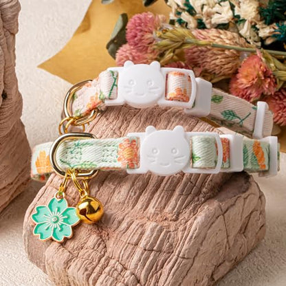 2 Pack Cotton Breakaway Cat Collar Beige and Green Flowers Pendant Cute Kitten Cat Collar with Bell - color: Beige&Green