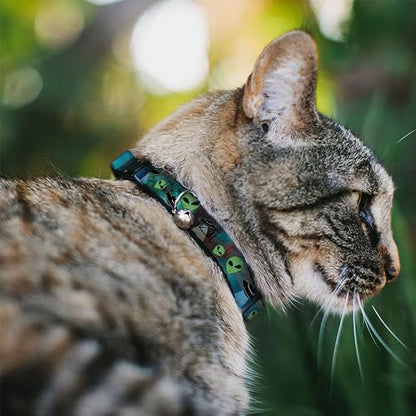 Buckle-Down Aliens UFOs Galaxy, Breakaway Cat Collar with Bell, Plastic Clip, Easy Adjustable, 8.5 to 12"-0.5" Wide