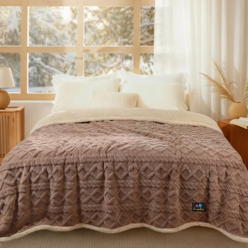 Luciphia Waterproof Pet Blanket, Liquid Pee Proof Dog Blanket for Sofa Bed Couch, Reversible Sherpa Fleece Furniture Protector Cover for Small Medium Large Dogs Cats, Khaki King Size（100" x 82"） - color: Khaki, size: King (100" x82")