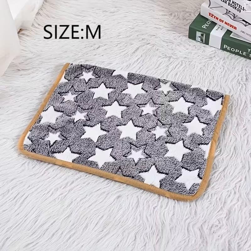 Cartoon Star Print Blanket, Soft Warm Cat Blanket, Bed Cover for Dog and Cat Supplies, Black and White Stars, 20 * 30Inch - color: Grey With Star Print, size: 20*30Inch