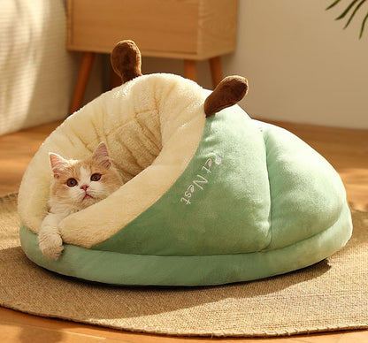 Popular Slippers Cat Bed Winter Semi-Enclosed Pet Bed for Dogs and Cats, Warm and Thick Sleeping Dog and Cat Bed