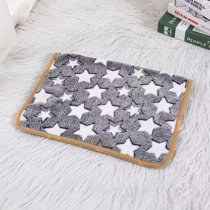 Cartoon Star Print Blanket, Soft Warm Cat Blanket, Bed Cover for Dog and Cat Supplies, Black and White Stars, 16 * 23Inch - color: Grey With Star Print, size: 16*23Inch