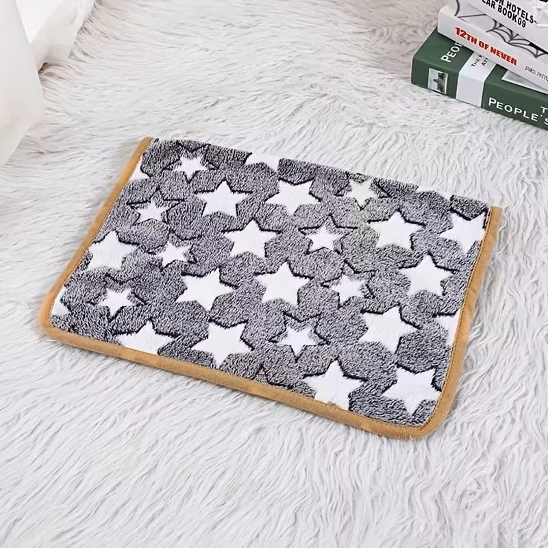 Cartoon Star Print Blanket, Soft Warm Cat Blanket, Bed Cover for Dog and Cat Supplies, Black and White Stars, 20 * 30Inch - color: Grey With Star Print, size: 20*30Inch