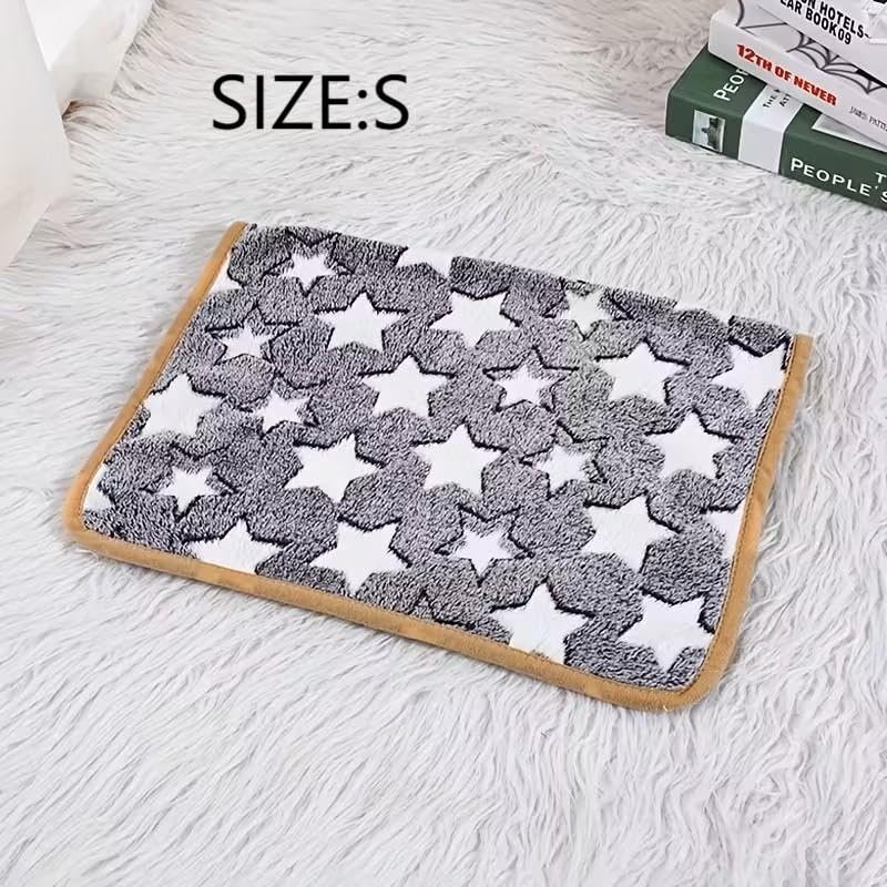 Cartoon Star Print Blanket, Soft Warm Cat Blanket, Bed Cover for Dog and Cat Supplies, Black and White Stars, 16 * 23Inch - color: Grey With Star Print, size: 16*23Inch